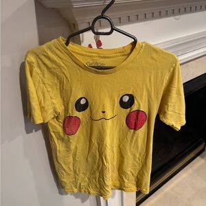 Pokémon adult short sleeve graphic tshirt, yellow, small
